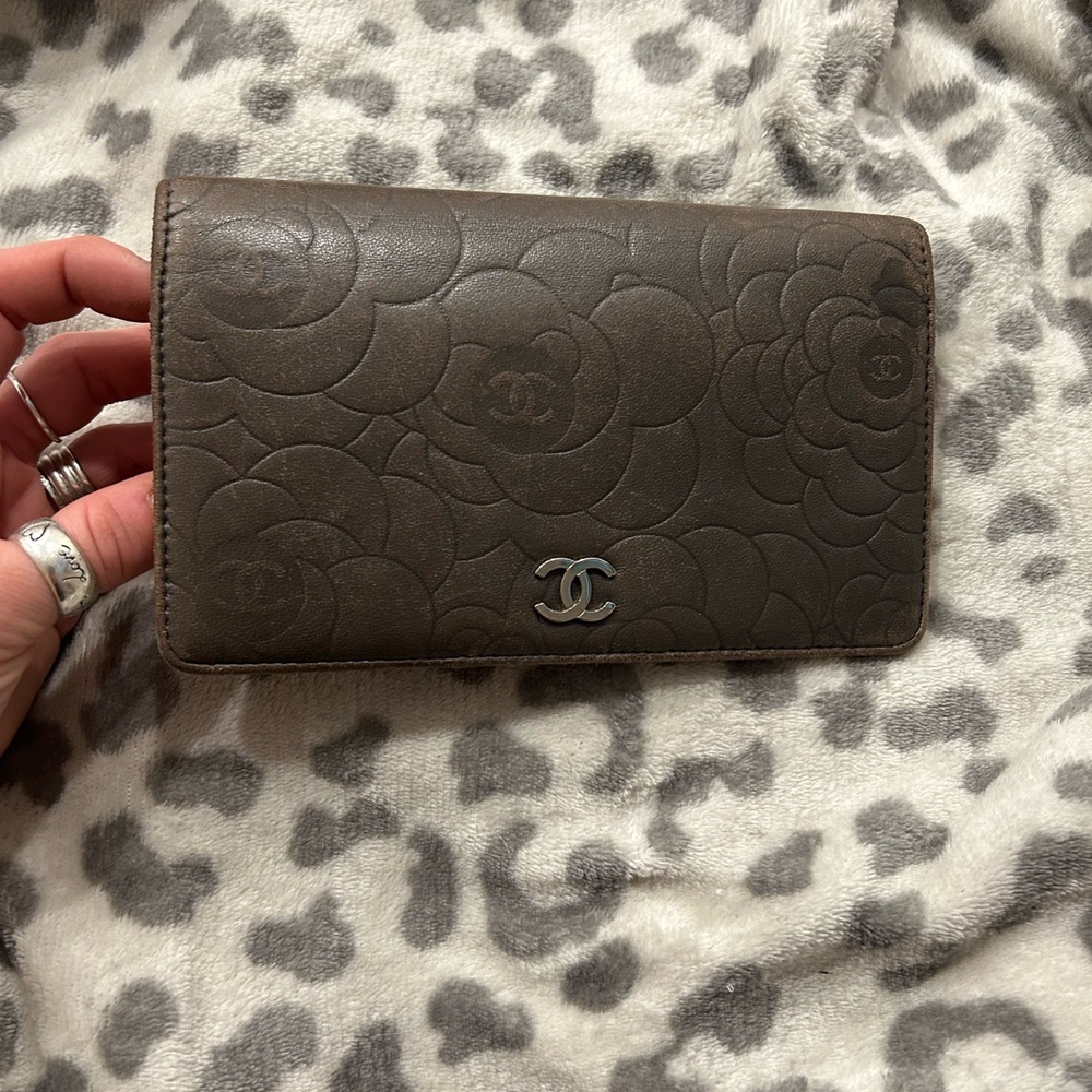 CHANEL Brown Leather Key & Card Holder with Textured Detailing